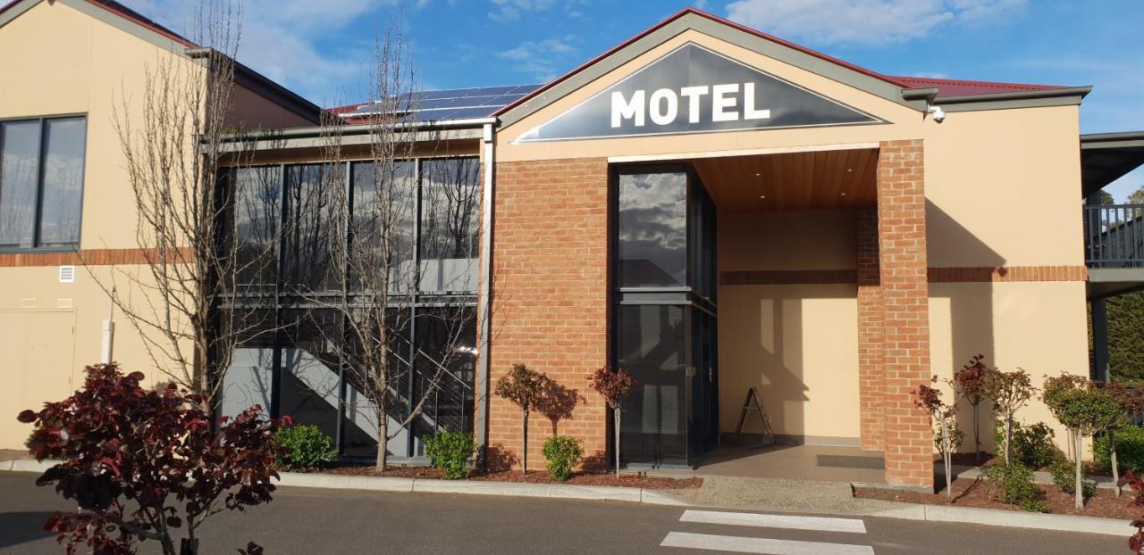Hogans Motel Wallan Kültér fotó